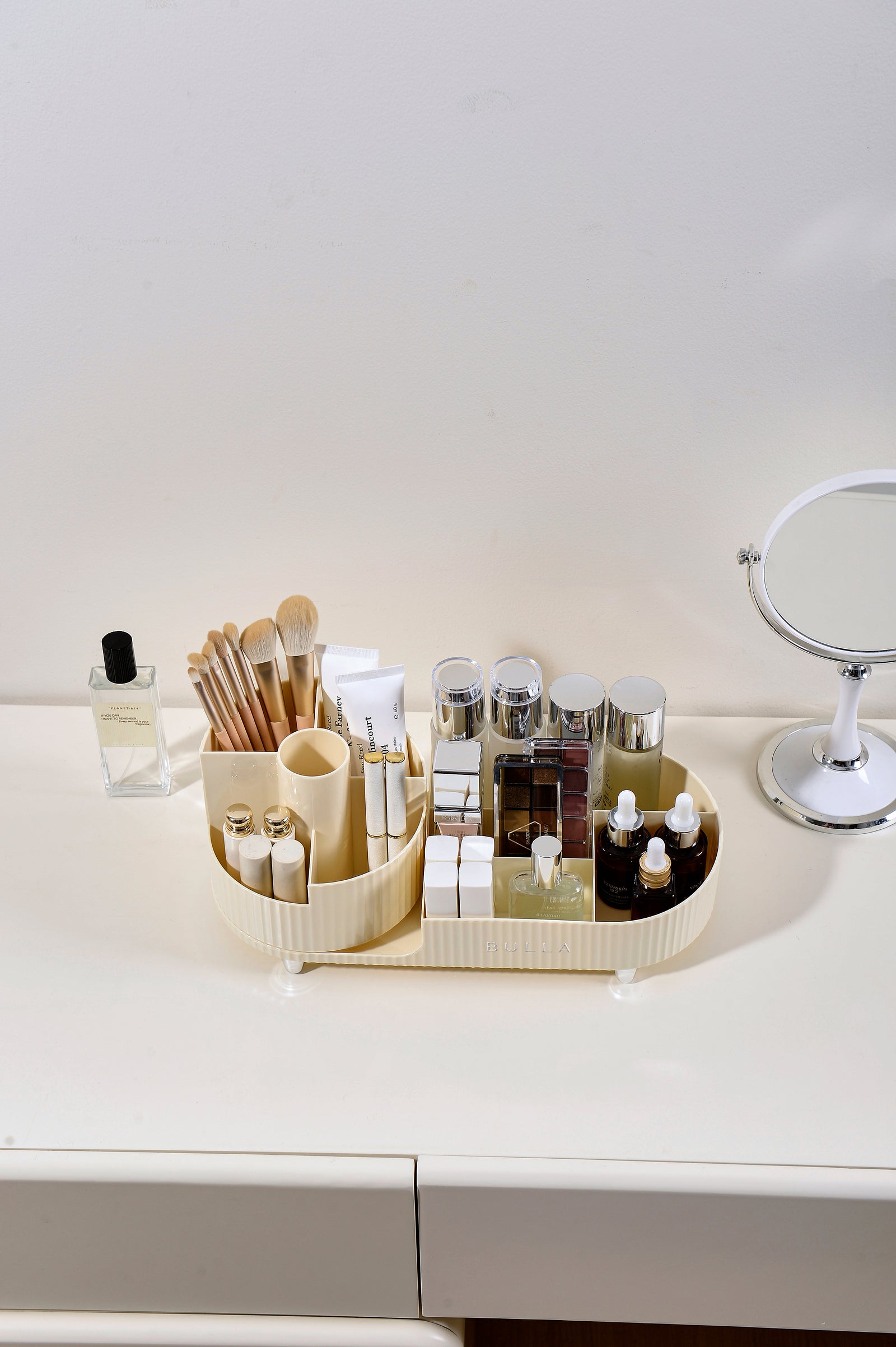 Bulla Make Up