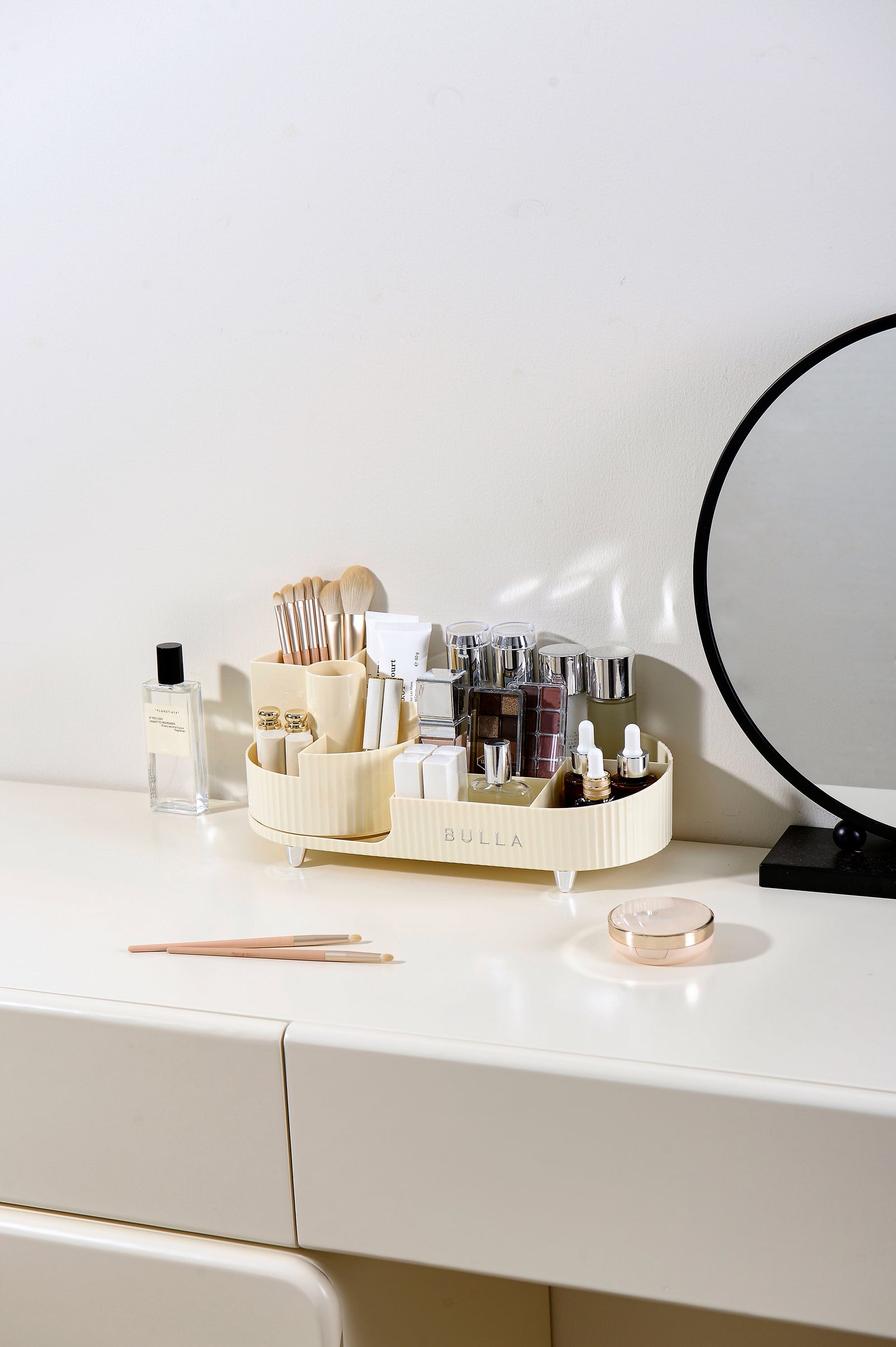 Bulla Make Up